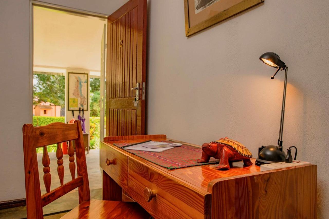 Cluny Lodge ลิลองเว ภายนอก รูปภาพ